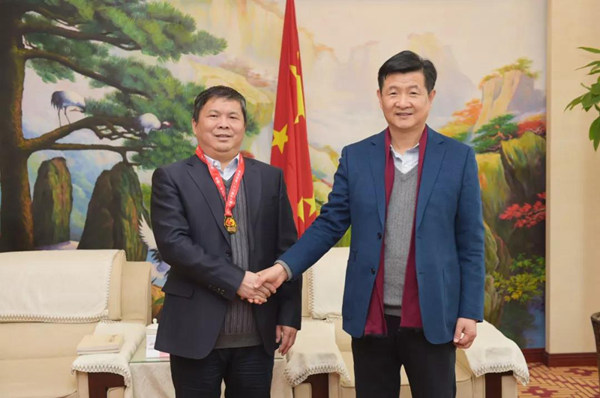 1544575313691.jpg 2.jpg